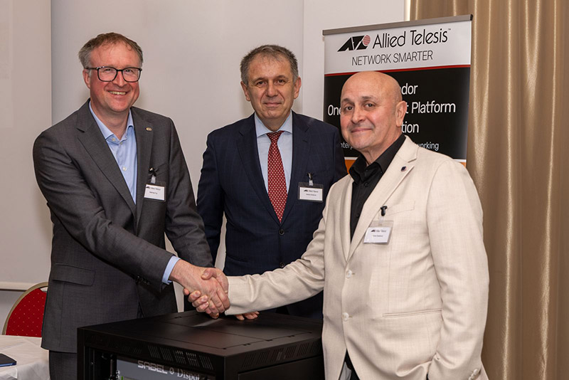 Kräfte für Netzwerklösungen gebündelt