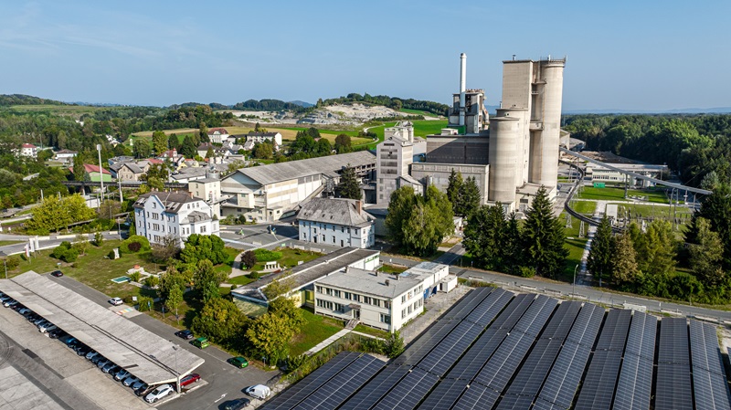 Holcim Österreich Zementwerke weltweit best-bewertet bei CSC Nachhaltigkeits-Zertifizierung