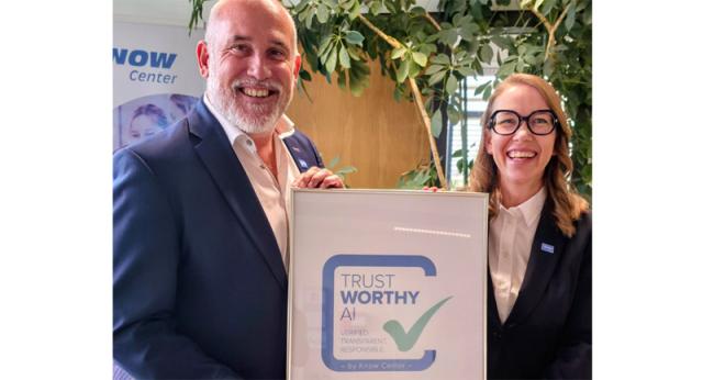 Know_Center_Gütesiegel_eAward2026.jpg