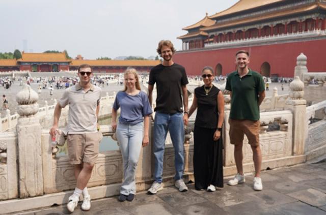 Studierende tauchten in Chinas Tech-Welt ein
