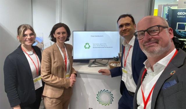 TEam_Recycling_Plattform_Bau_Kopie_Kopie.jpg
