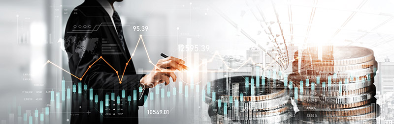 Businessman analyst working with digital finance business data graph showing technology of investment strategy for perceptive financial business decision. Digital economic analysis technology concept.