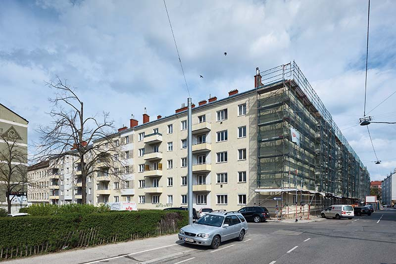 Foto: Die proHolz Student Trophy 2020 sucht zweigeschoßige Aufstockungen für drei konkrete Wohnhausanlagen in Wien.
